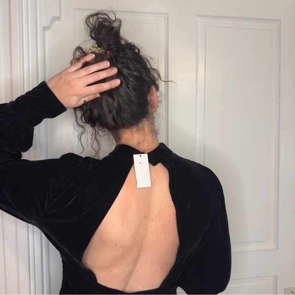 Banana Republic velvet dress - Picture 8 of 9